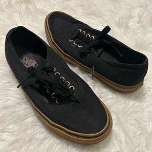 Black Lowtop Vans Sneakers Unisex Men’s 8 Women’s 9.5
